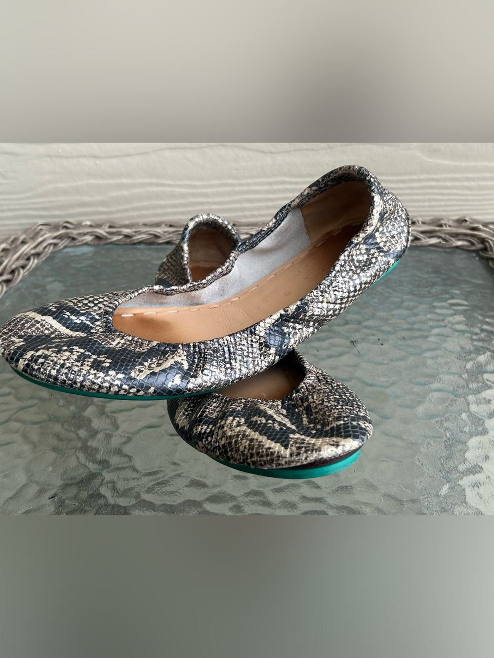 TIEKS Copperhead Snake Print Flats sz 9 - Picture 3 of 14